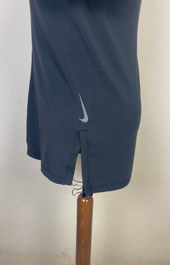 NIKE 580