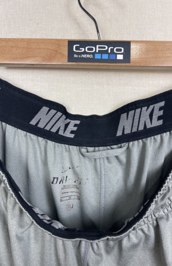 NIKE 703