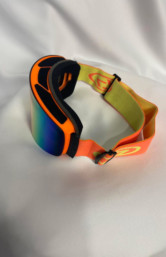 Goggles 126