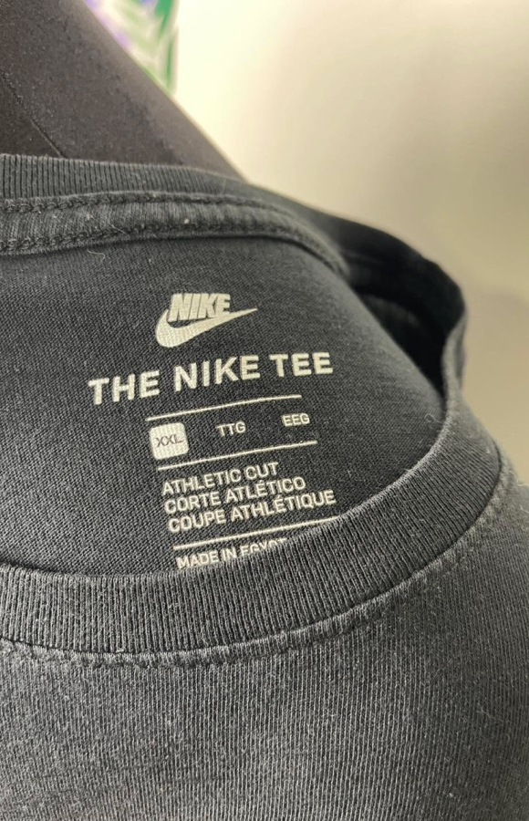 NIKE 627