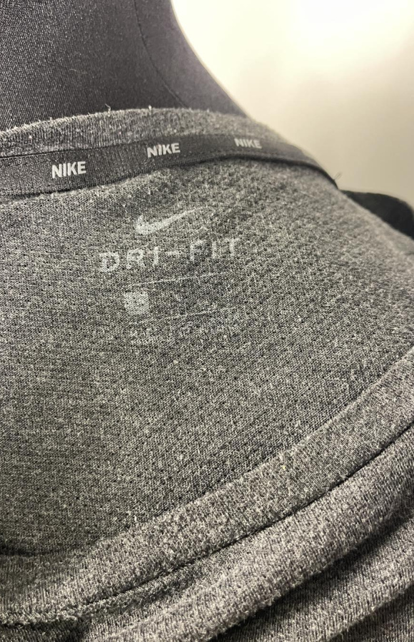 NIKE 135
