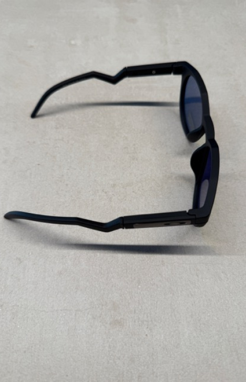 Sunglasses 824